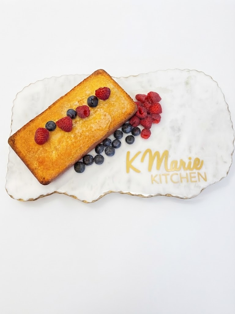 Pound Cake loaf with fresh fruit